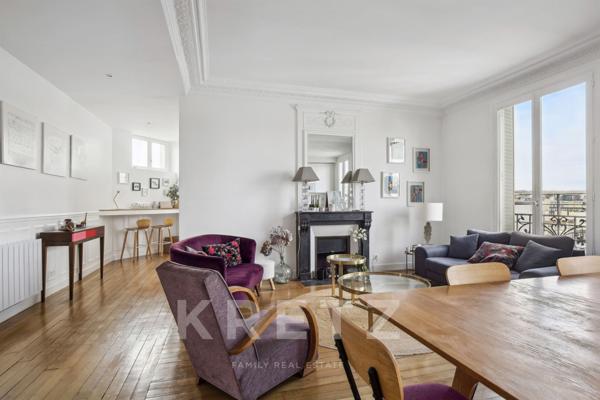 Appartement familial en dernier étage, plein sud