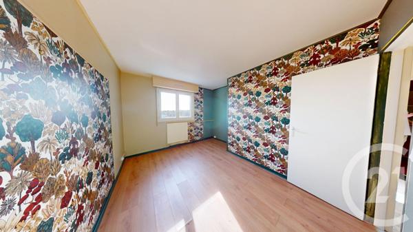 Appartement F3 à vendre  3 pièces - 71,96 m2 IVRY SUR SEINE - 94