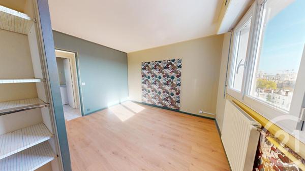 Appartement F3 à vendre  3 pièces - 71,96 m2 IVRY SUR SEINE - 94