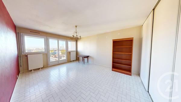 Appartement F3 à vendre  3 pièces - 71,96 m2 IVRY SUR SEINE - 94