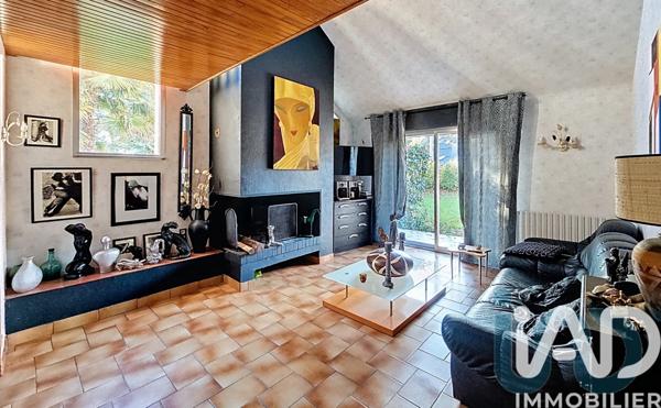 Maison à vendre 9 pièces 200 m² La Chèze