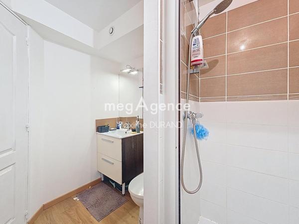 Immeuble à CHOLET, 49300 - 140m²