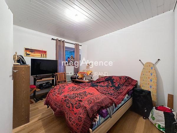 Immeuble à CHOLET, 49300 - 140m²