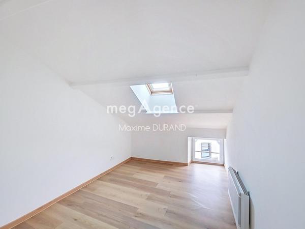 Immeuble à CHOLET, 49300 - 140m²