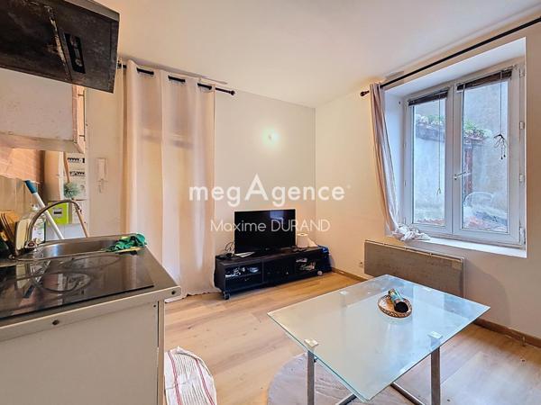 Immeuble à CHOLET, 49300 - 140m²