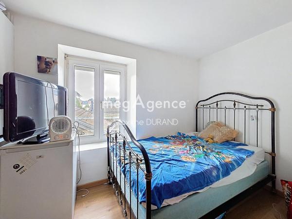 Immeuble à CHOLET, 49300 - 140m²