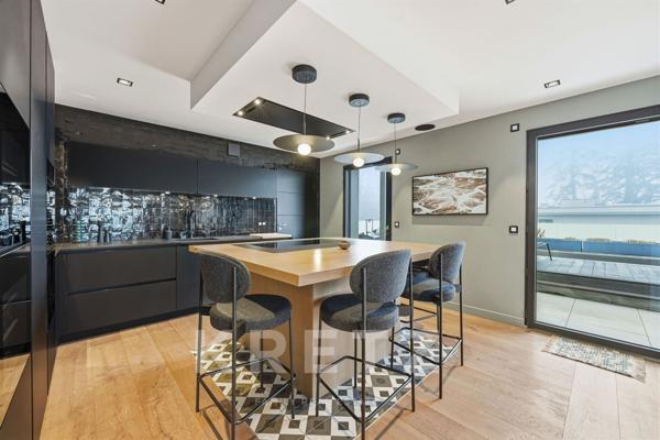 VETRAZ-MONTHOUX - PENTHOUSE 162 m2 - Vue et Terrasse privative