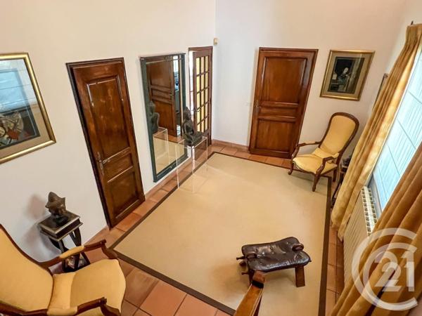 Maison à vendre  10 pièces - 239 m2 ROGNES - 13