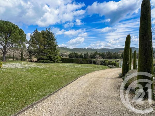 Maison à vendre  10 pièces - 239 m2 ROGNES - 13