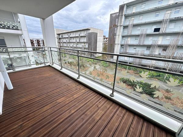 33310 LORMONT - Appartement 3 pièces à vendre 63 m² avec terrasse de 10 m² + parking