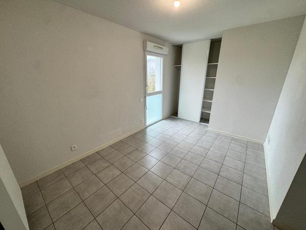 33310 LORMONT - Appartement 3 pièces à vendre 63 m² avec terrasse de 10 m² + parking
