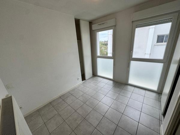 33310 LORMONT - Appartement 3 pièces à vendre 63 m² avec terrasse de 10 m² + parking