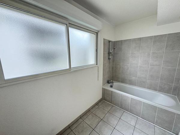 33310 LORMONT - Appartement 3 pièces à vendre 63 m² avec terrasse de 10 m² + parking