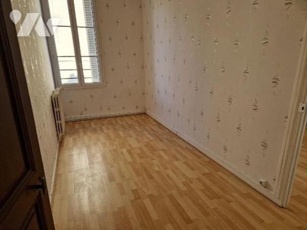 Maison à Vendre à Châtellerault (86100) en Vienne (86)

Cette maison dispose d'une surface ha...