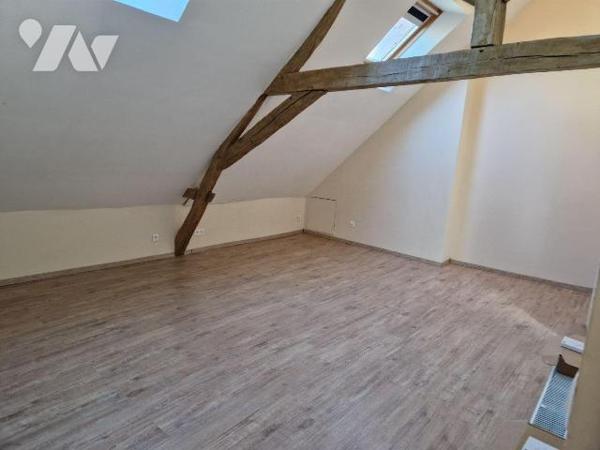 Maison à Vendre à Châtellerault (86100) en Vienne (86)

Cette maison dispose d'une surface ha...