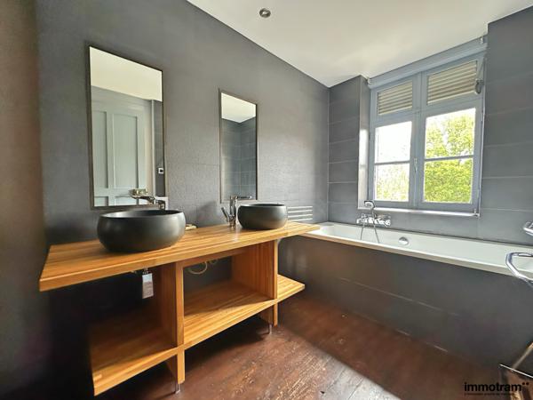 Vente Maison 225m 2 - 6 chambre(s) - Marcq en Baroeul, Croisé Laroche • Réf. VM28898