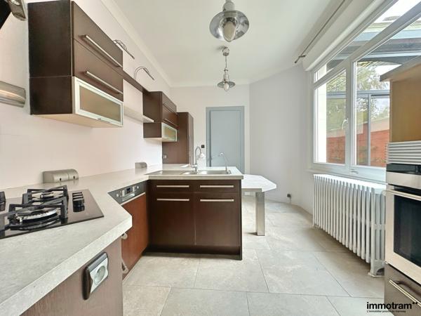 Vente Maison 225m 2 - 6 chambre(s) - Marcq en Baroeul, Croisé Laroche • Réf. VM28898