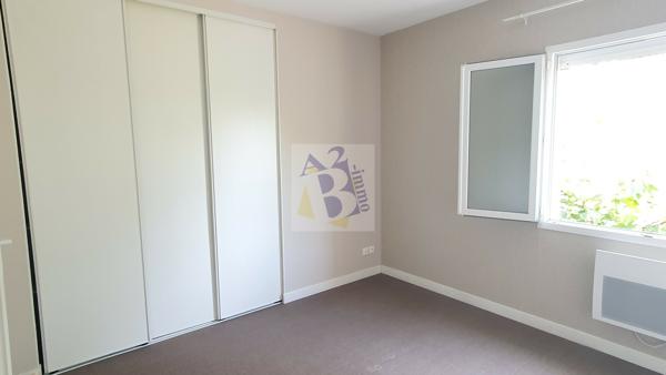Location maison Garat (16410), 96.90m² avec 5 pièce(s) dont 3 chambre(s) sur 600.00m² de terrain. Agence Allard Brimeaud