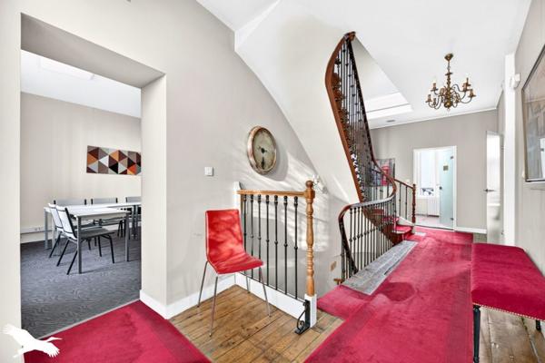 Maison à vendre 468 000 € Périgueux 12 p 398 m² DPE C