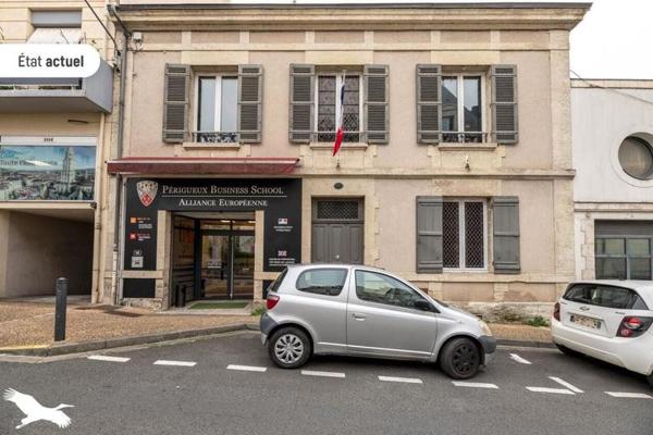 Maison à vendre 468 000 € Périgueux 12 p 398 m² DPE C