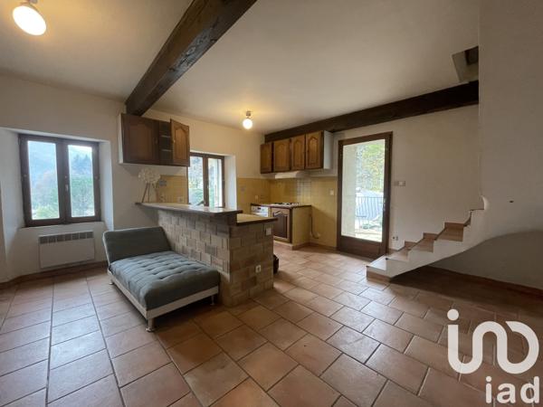 Maison à vendre 5 pièces 76 m² Thueyts