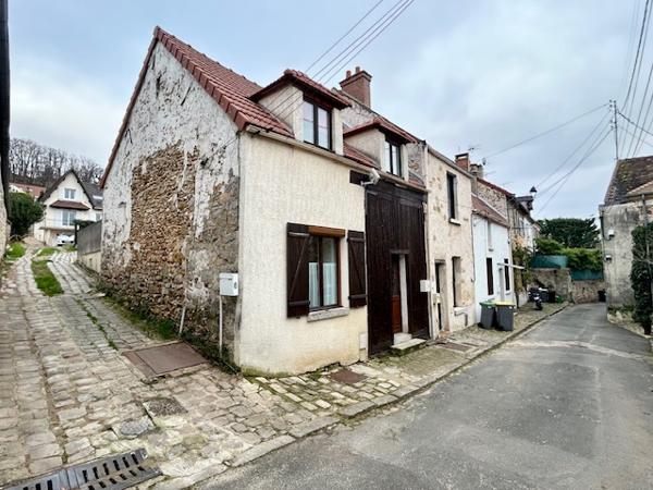 Marcoussis (91460) MARCOUSSIS CENTRE - MAISON DE VILLE - F5 - 98 M2 AU SOL - COUR EXTERIEURE AGREABLE