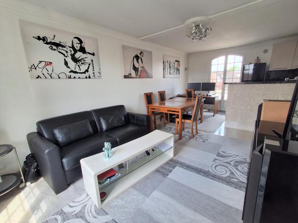 Ormesson-sur-Marne (94490) Appartement F3 au 1er et dernier étage d'une maison divisée en 2 logements