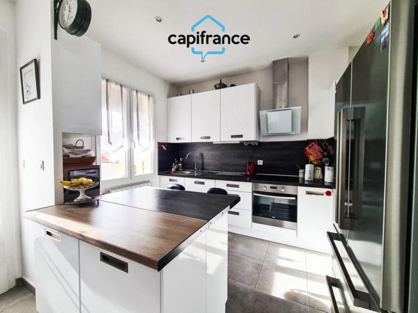 MAISON DE VILLE PLEIN COEUR DE LA VALBARELLE 13011 MARSEILLE