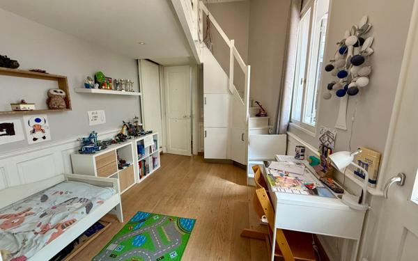 Appartement à vendre    4 pièces •  Aix-les-Bains