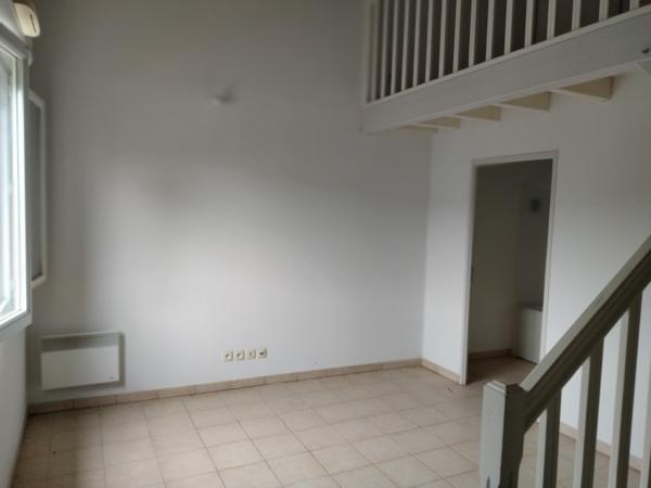DUPLEX à louer à Eysses