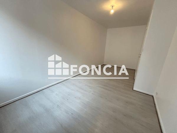 Location Maison 3 pièces 56.2 m² - 143 RUE DE LA REPUBLIQUE Oissel 76350