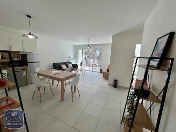 Appartement à louer 3 pièces 69.56m²