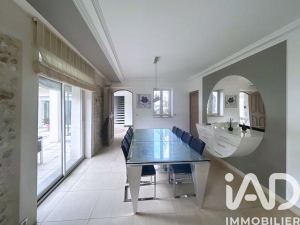 Maison à vendre 10 pièces 400 m² Breuil-Bois-Robert