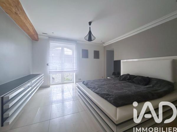 Maison à vendre 10 pièces 400 m² Breuil-Bois-Robert