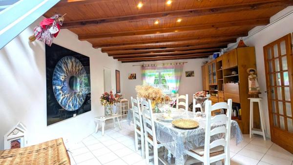 Maison spacieuse avec dépendance à Labergement-lès-Seurre