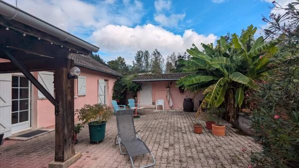 Maison spacieuse avec dépendance à Labergement-lès-Seurre