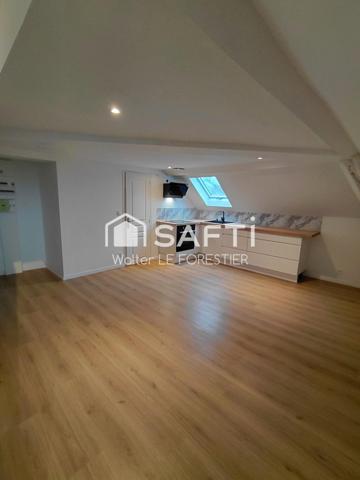 APPARTEMENT T2 DUPLEX RENOVE AVEC JARDIN ET PLACE DE PARKING