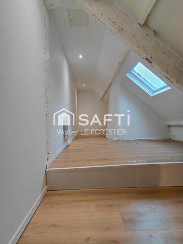 APPARTEMENT T2 DUPLEX RENOVE AVEC JARDIN ET PLACE DE PARKING