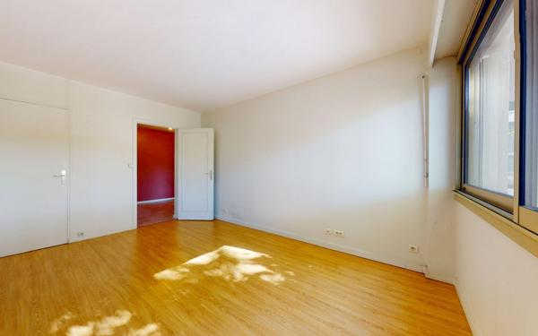 Appartement à vendre    3 pièces • 78,94 m2 Lyon 1
