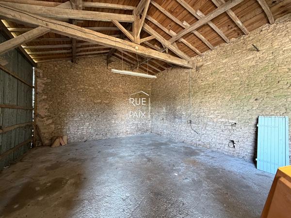 79400 AUGE Maison Auge 153.69 m2