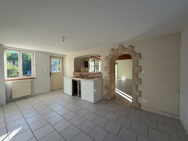 79400 AUGE Maison Auge 153.69 m2