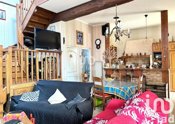 Maison 6 pièces de 140 m² à Montmirail (51210)