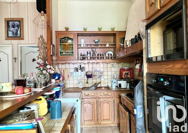 Maison 6 pièces de 140 m² à Montmirail (51210)