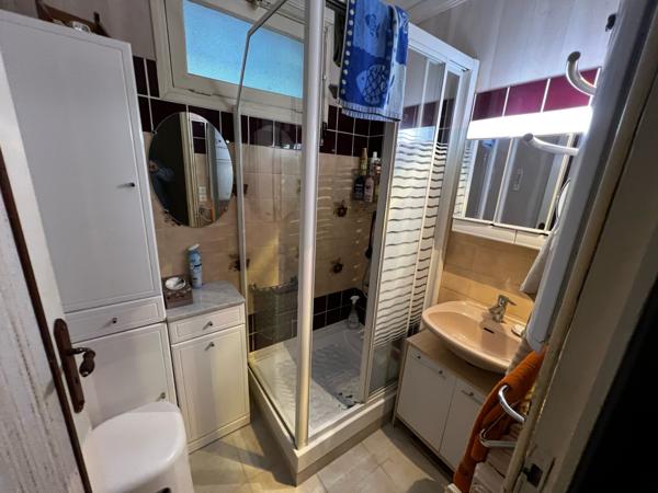 MAISON 3 CHAMBRES - GARAGE - TERRAIN