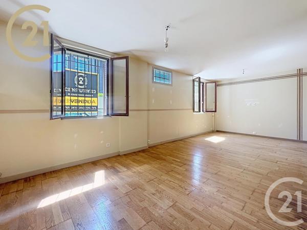 Maison à vendre  11 pièces - 203 m2 BONDY - 93