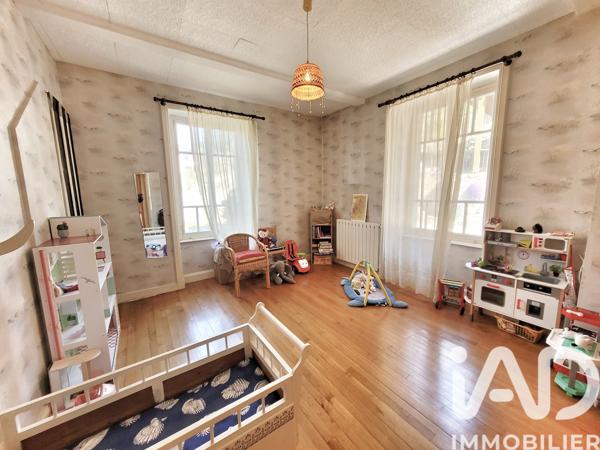 Maison à vendre 6 pièces 162 m² Lachapelle-sous-Chanéac