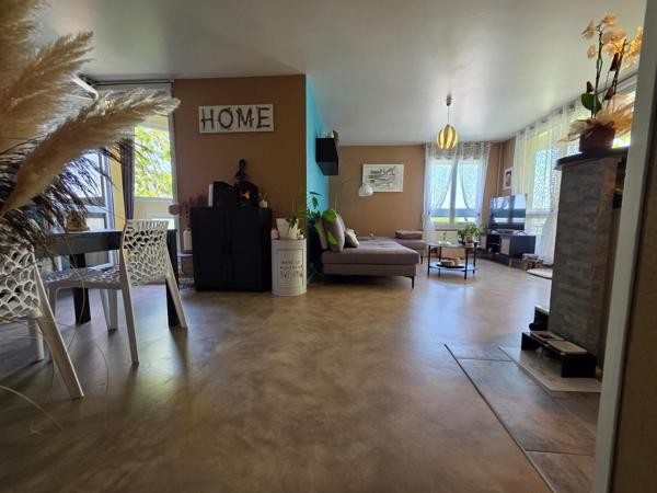 À vendre – Reims, Quartier Lezardière – Appartement T4 en parfait état, idéal pour jeune couple ou colocation