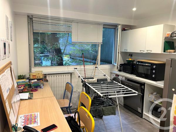 à vendre  357,52 m2 PARIS - 75005