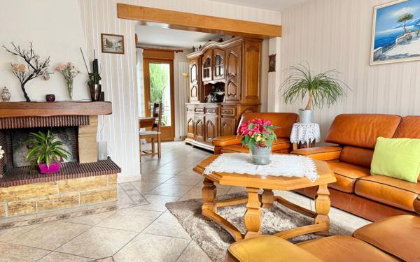 Maison à vendre    7 pièces • 177 m2 Morangis