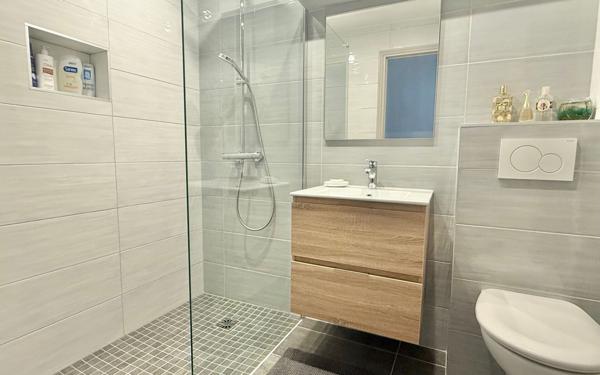 Maison à vendre    7 pièces • 177 m2 Morangis